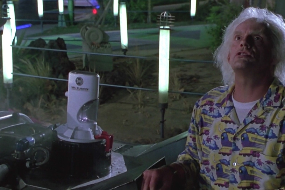 <p><strong>Figure 2.5</strong> As Doc Brown contemplates the dangers of time travel and the mysteries of the universe, we get a better look at the Mr. Fusion.</p>