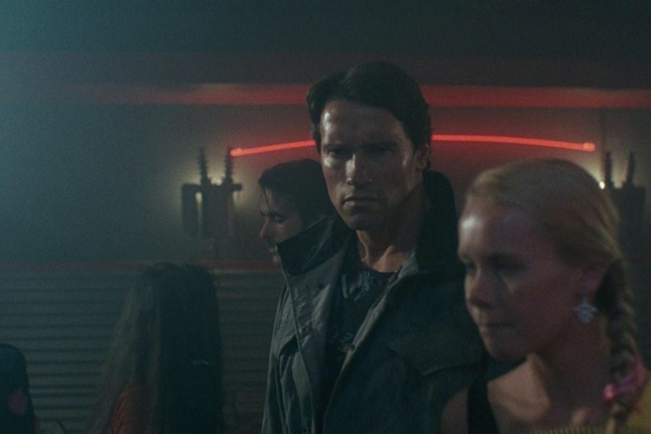 <p><strong>Figure 3.6</strong> An arc of red neon light can be seen behind the Terminator, like a bolt of electricity coursing through the head of Frankenstein’s monster.</p>